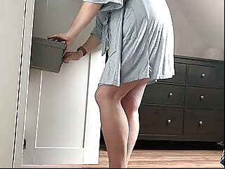 Fucked my innocent girlfriend while she was getting dressed amateur brunette bbw video